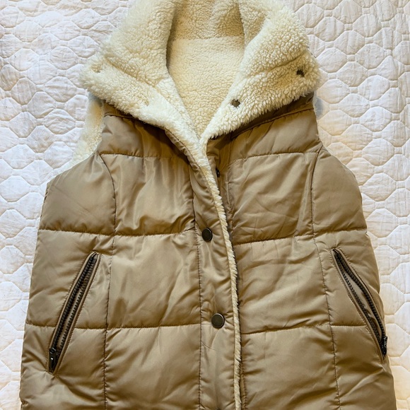Lucky brand Reversible faux shearling vest - Picture 4 of 10